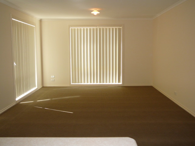 Available Late December -
AOS
Melway 234 H10 Picture 3