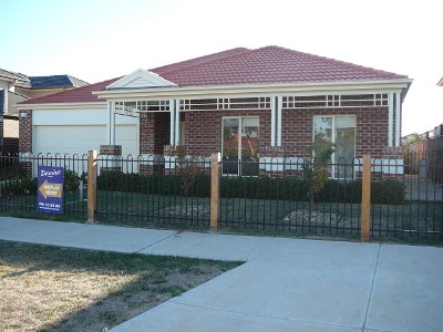 Available End March (R01) - Melway 202 A6 Picture