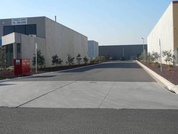 FACTORY READY TO OCCUPY Picture 2