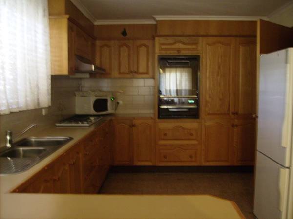 Available NOW (RO4) - Melway 205 D5 Picture 2