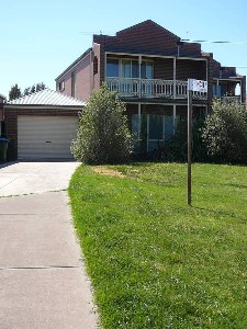 Available Mid April (RO5)Melway 199 F10 Picture