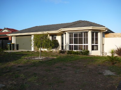 Available Late December (R01) - Melway 203 A10 Picture Available Late December (R01) - Melway 203 A10 Picture