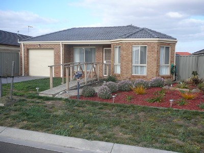 Available Mid April (RO1) Melway 234 J11 Picture