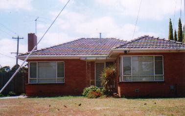 Available Early January (R01) Melway 205 G5 Picture 1