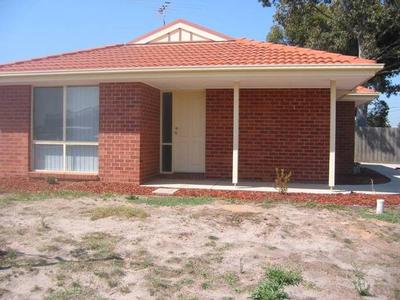 Available Now- (RO1) - Melway 205 E7 Picture Available Now- (RO1) - Melway 205 E7 Picture