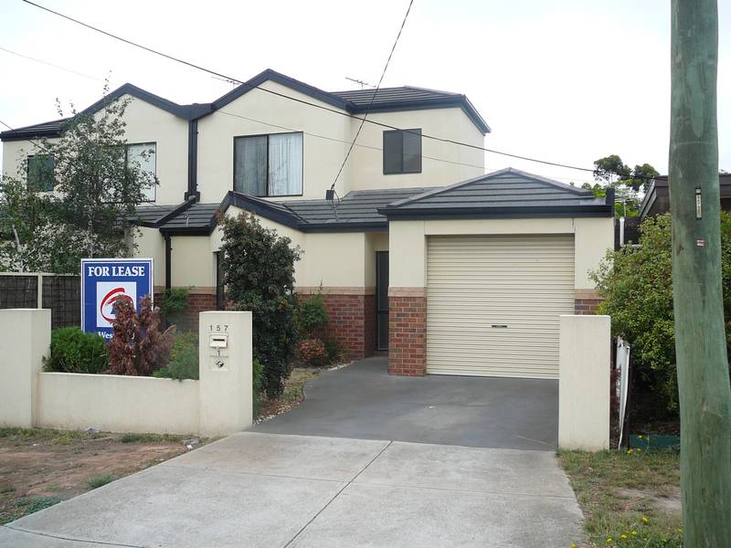 Available Mid January (R01) - Melway 205 C6 Picture 1