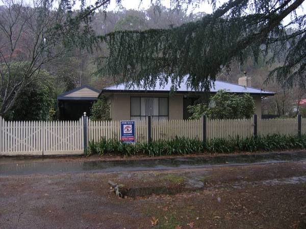 'Good Family Home' Picture 1