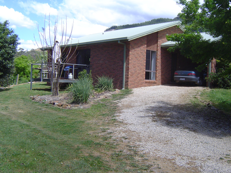 '2 Bedroom Townhouse' Picture 1