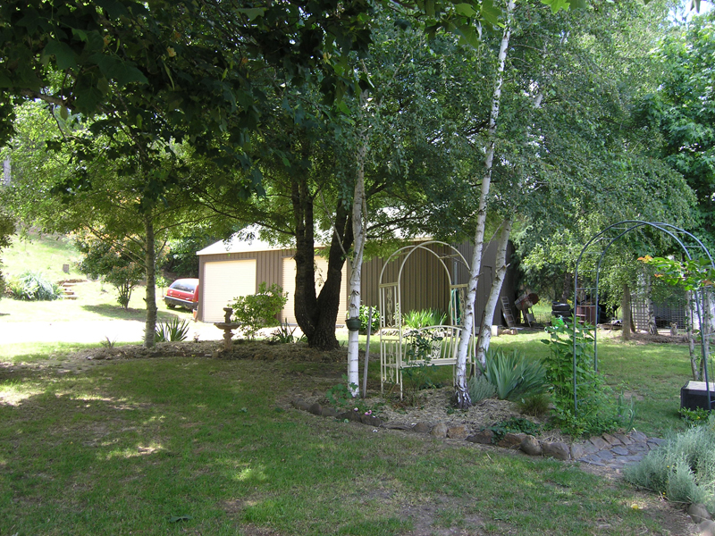 Rustic Setting - Wandiligong Picture 3