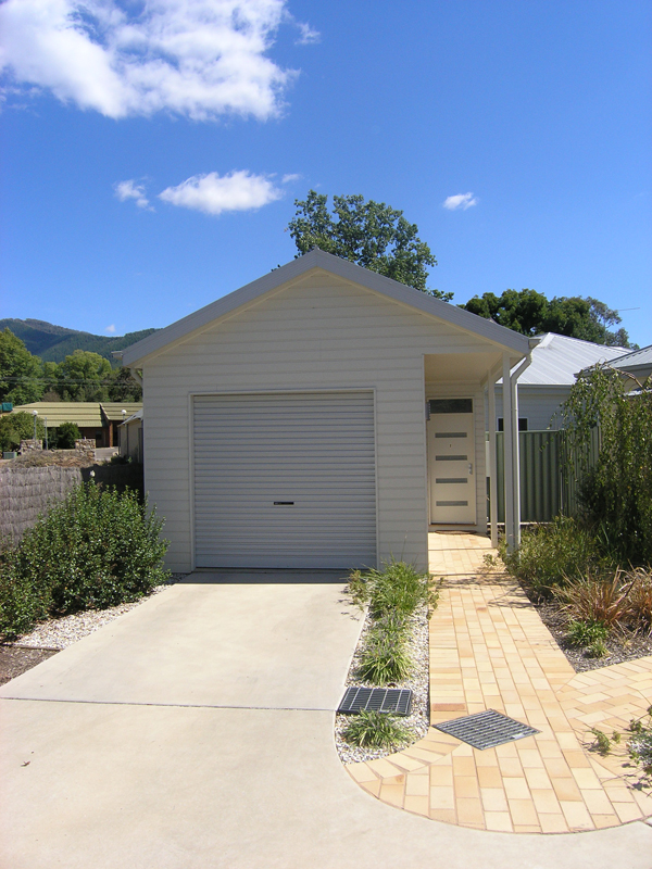 "INVESTORS TAKE NOTE!