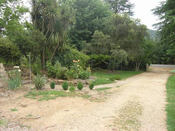 4 Bedrooms for Under $280K! Picture 3