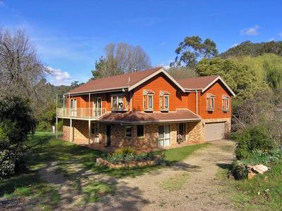 HOME and B&B OPPORTUNITY IN TOP LOCATION Picture