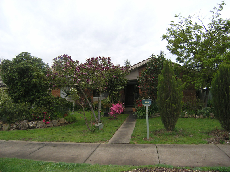 "NEAT HOME - BONUS WORKSHOP"
-
THOMPSON ST, BRIGHT Picture 2