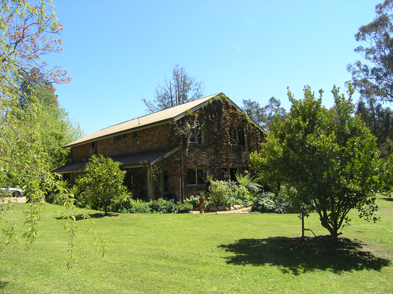 'RIVER FRONTAGE HAVEN'
-
MILL BEND - CUL DE SAC - POREPUNKAH Picture 1