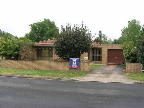 Quality Built Family Home Picture 1