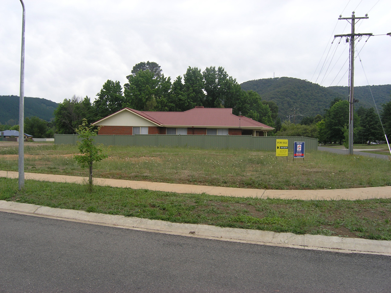 'Vacant Land in Bright' Picture 1