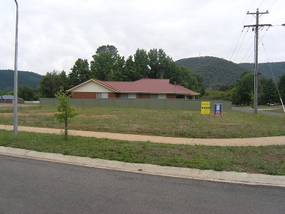 'Vacant Land in Bright' Picture 'Vacant Land in Bright' Picture