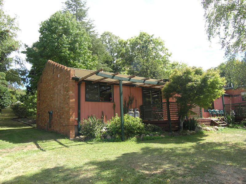 '4 Bedrooms Plus Office/Study' - BRIGHT Picture 3