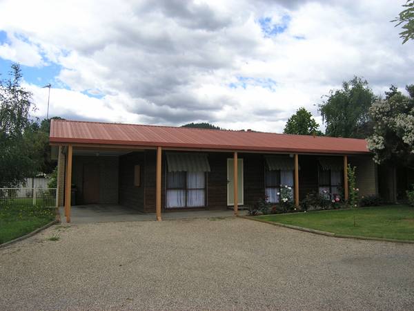 'Very Neat, Very Cosy