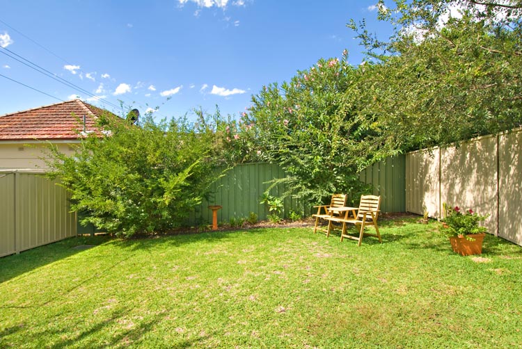 Modern Contemporary Townhouse by
Award Winning Builder Sammut Constructions Picture 3