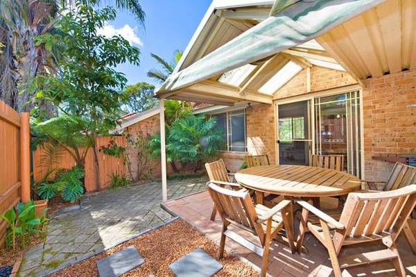 Ideal Opportunity for 1st Homebuyers or Investors Picture