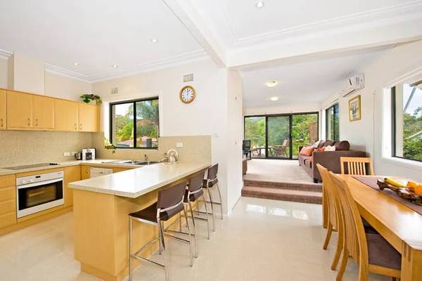 PICTURE PERFECT INSIDE & OUT Picture