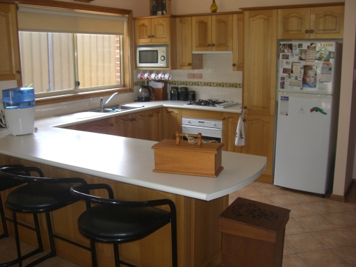 Spacious & Modern Picture