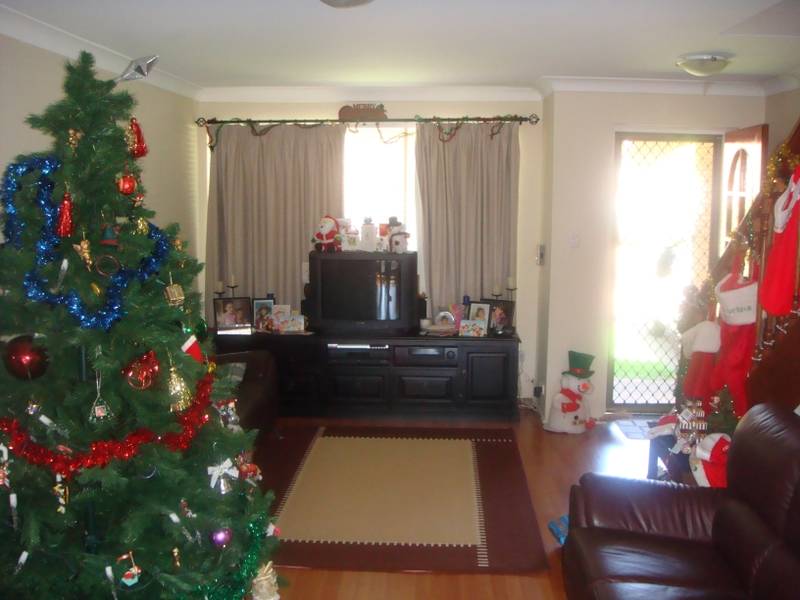 Immaculately Presented Townhouse Picture Immaculately Presented Townhouse Picture