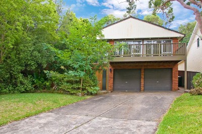 Family Home Ripe for Renovation in Idyllic Location Picture