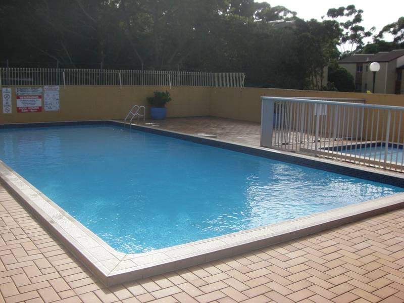 Top Floor 3 Bedroom Apartment with Resort Facilities Picture 3