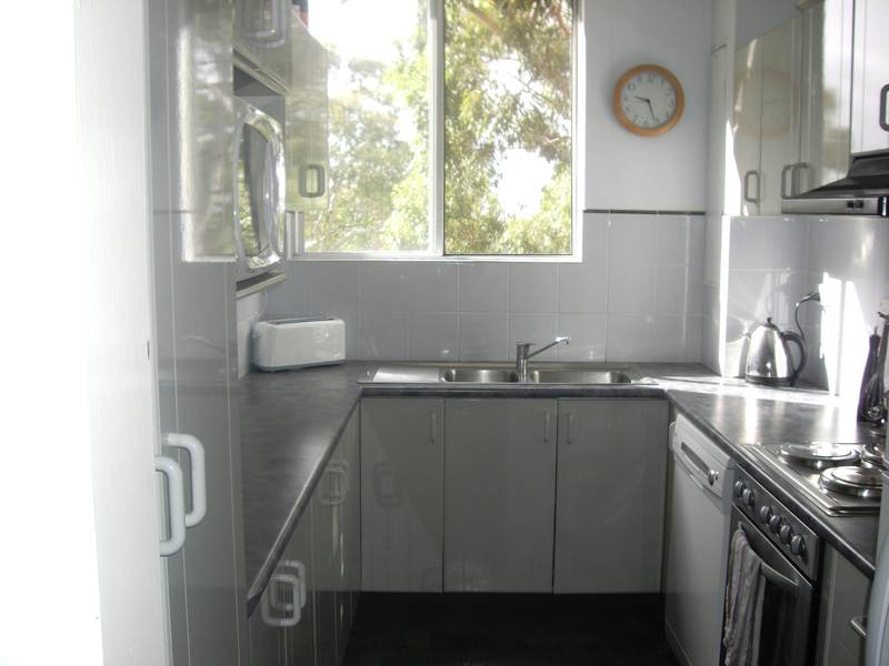 Top Floor 3 Bedroom Apartment with Resort Facilities Picture 2