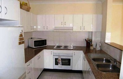 Modern Apartment in the Heart of Caringbah's CBD Picture