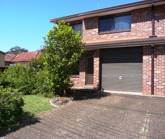 Comfortable Interiors & Convenient Location Picture 1