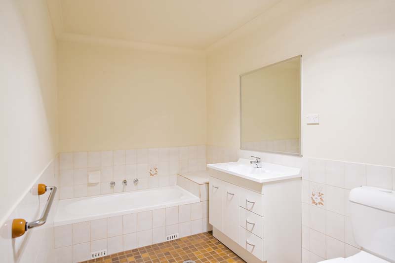 Top Floor Top Value Picture 2