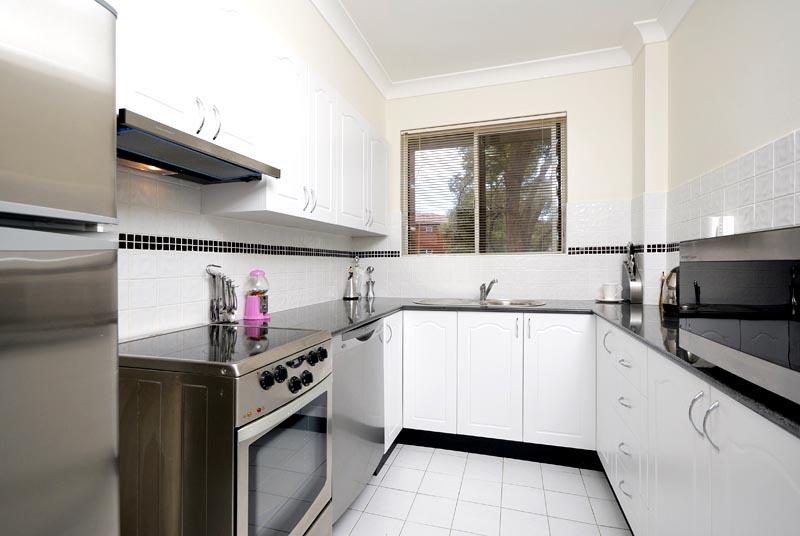 Immaculate Throughout Picture 2