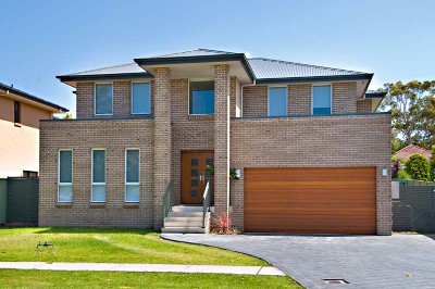 Stunning 12 Month Old Executive Residence Picture