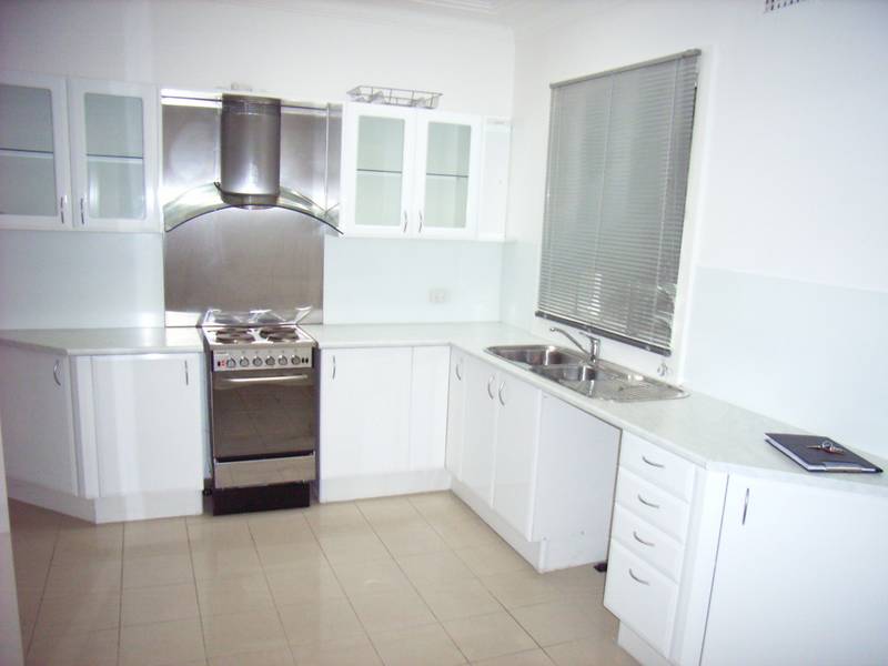 Good Size Family Home Picture 2