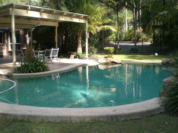 Country Hideaway - Acreage retreat. Exceptional value. Picture 2