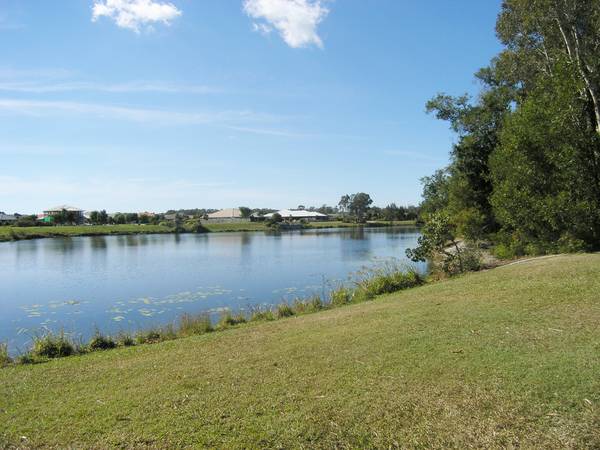 The most perfect package with Parkland and Lakeside living Picture 3