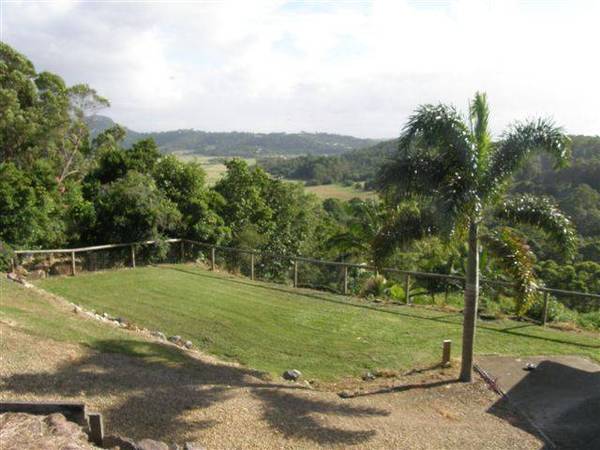 1.5 acres and what a view .... ! Picture 3