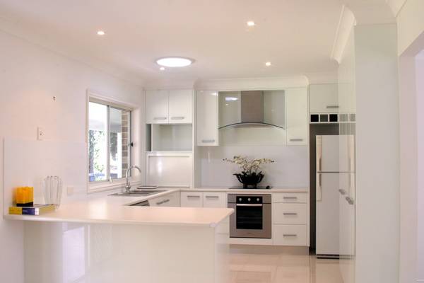 Level 2 1/2 Acres - Heart of Erina Picture 2