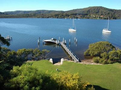 Deepwater Frontage!! Picture