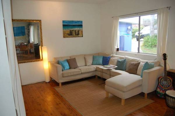 Ideal Summer Outdoor Living Picture 3