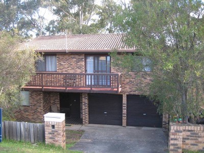 3 Bedroom House Plus Self Contained Flat Picture