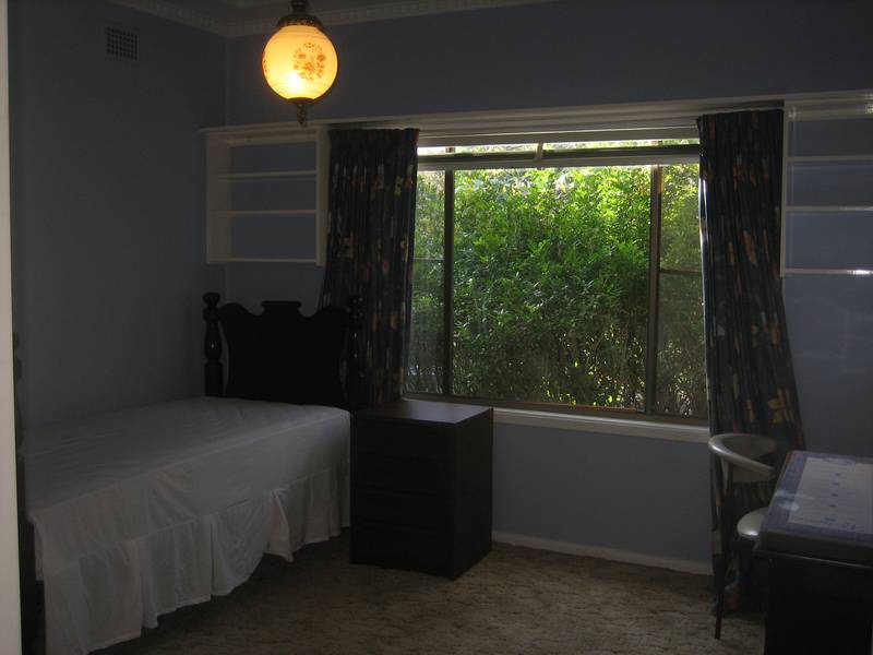 Cosy
Furnished Home in a Great Location! Picture 3