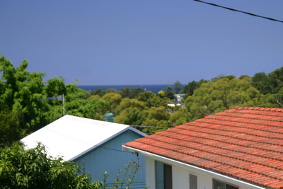 3 Bedroom Home in a Great Street Picture 2