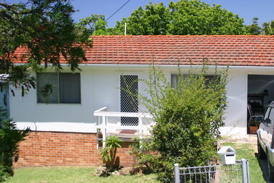 3 Bedroom Home in a Great Street Picture 1