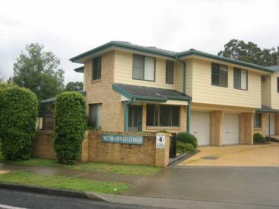 Modern Design & Central Location Picture