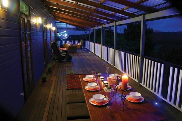 Verandah Blue Picture 1