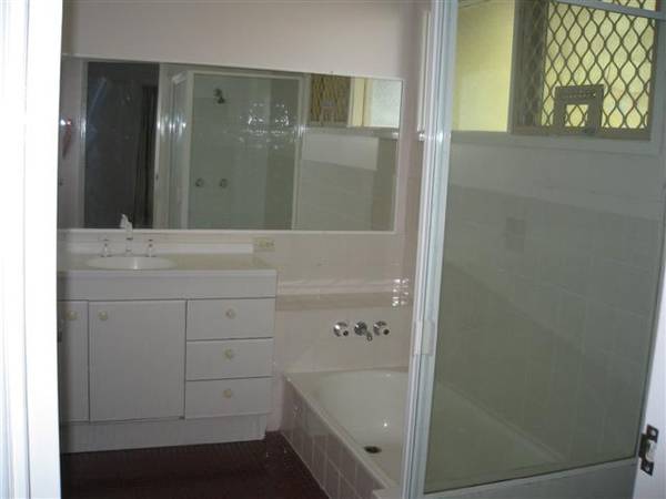 Battery Hill Picture 3